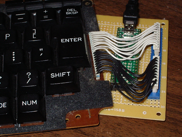 The M100 USB keyboard adapter The M100 USB keyboard adapter