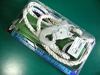 図3:安全ベルトを買った <click>→図4:気は心!的