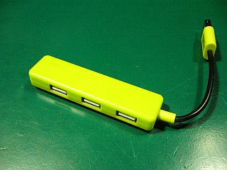 図3:2カメラ使用可のHUB <click>→図4:安価な蛸足型はダメだった!