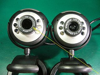 図7:偏光板2枚で約5%程に減光した <click>→図8:偏光板の端切れを利用