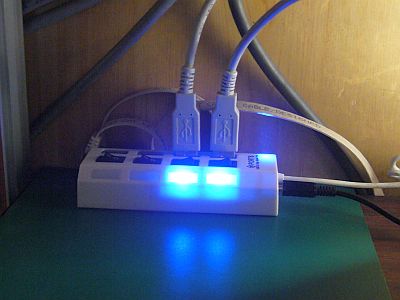 図6:スイッチ付きUSB-HUBを使用