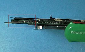 メモリ・チップの2段重ね