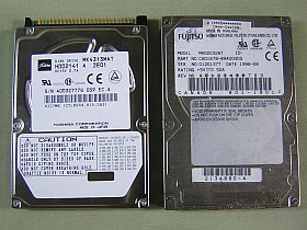 左:8.5mm厚(新規入手品),右:9.5mm厚(従来使用品)