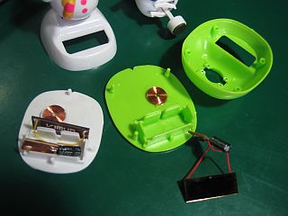 図1:分解した様子 <click>→図2:照度300〜500Lux