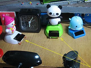 図3:室内光で動かしたい! <click>→動画1:太陽光下では?!