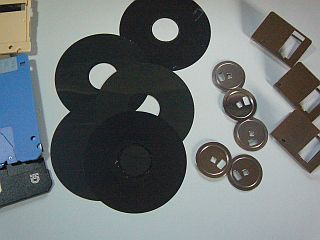 図1:金属部を分離中 <click>→図2:平成の大整理途中