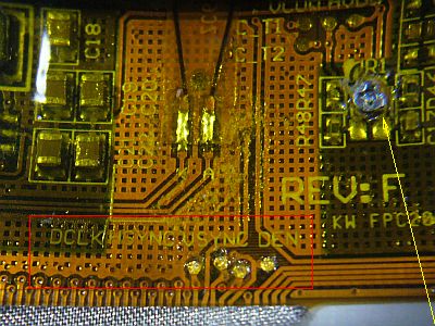 図3:VRを弄ってみたら <click>→図4:遮蔽テープを剥がしてみたら