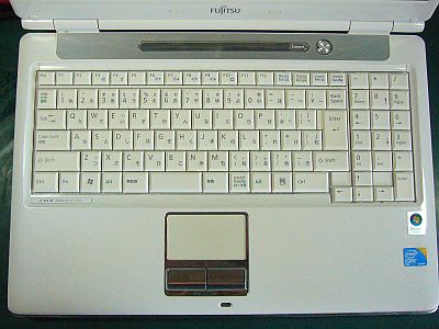 図1:綺麗だが動かなかった「FMV-BIBLO NF/D50」 <click>→図2:GDCが怪しいらしいが...