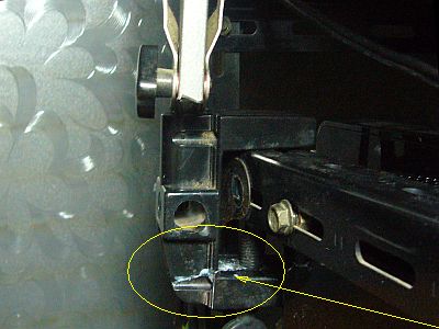 図1:再度取り付けた! <click>→図2:プラリペアで強度はどうか?