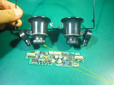 図1:明視距離が数cmしか無い!? [クリック→図2:ルーペ色々