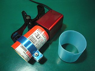 図3:空気ボンベ+ポリ筒+アルミ板片+130万画素カメラの組み合わせ <click>→図4:装着状態