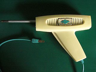 図1:速熱型半田鏝(Instant Heat Soldering Gun) <click>→図2:外観
