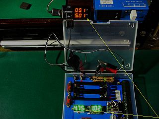 図3:電流アンペア級では、給電線の長さが問題になる <click>→図4:5V充電では電圧表示の意味が無い?