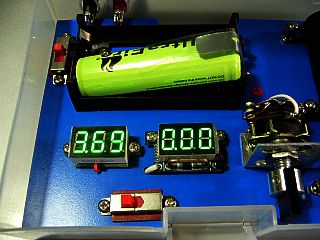 図5:長過ぎるセル <click>→図6:放電器改造後