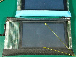 図5:画面全体は見える <click>→図6:B7版では画面の下が切れる