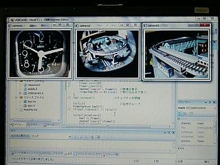 図1:USBカメラ3台の映像表示中 <click>→動画1:camera2と3を約15秒毎で切換表示