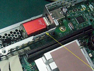 図5:USBメモリから起動 <click>→図6:Puppy Linuxで動作中