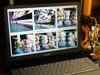 図1:室内多カメラ系を表示中 <click>→図2:外観は綺麗!