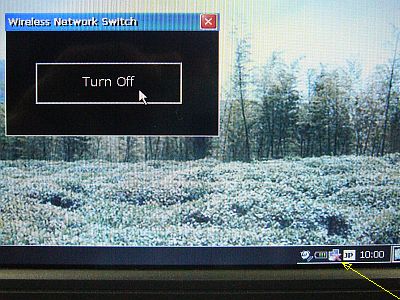 図3:WiFi反応無し! <click>→図4:基板上に回路はあるが