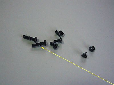 図3:M1.6 6mmのナベ・ビス入手 <click>→図4:6型枠の下支えに!?