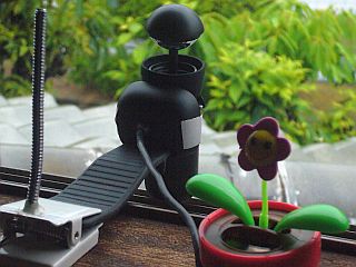 図5:最近接で取り付けたが <click>→図6:ピンボケ風景