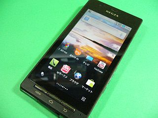 図1:勢いで買ったT-01C <click>→図2:表面の傷