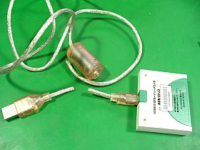 専用型の改造開始! <click>→左:多種対応型,右:改造済みCF専用型